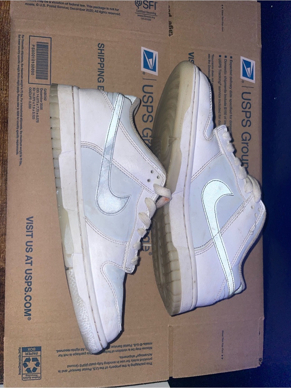 Nike Men’s White Iridescent Swoosh Low-Top Sneakers